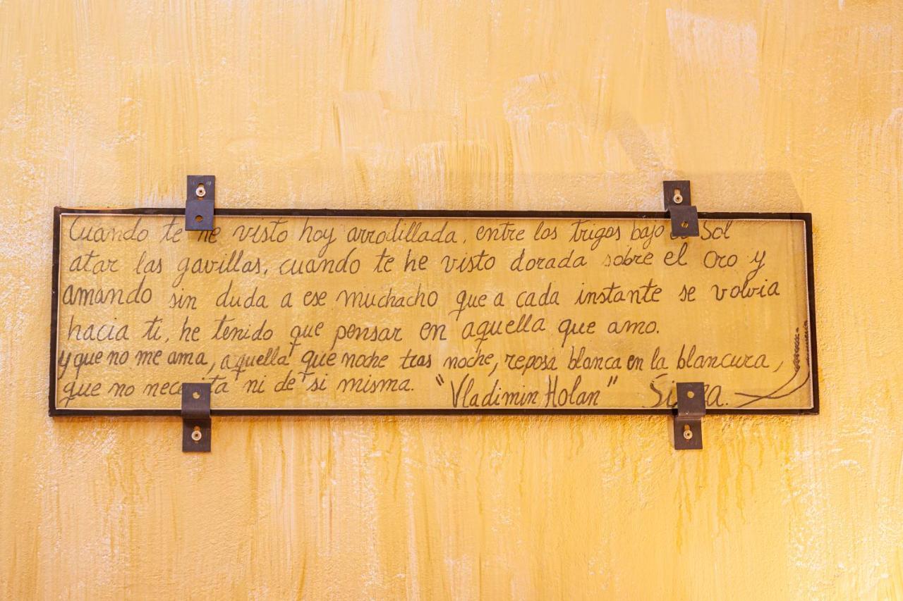 Donde Victor Luna Granja de Moreruela エクステリア 写真
